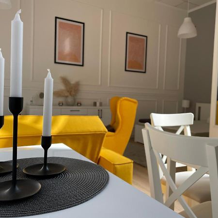 Apartments Tema ซอมโบร์ ภายนอก รูปภาพ
