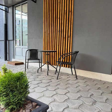 Apartments Tema ซอมโบร์ ภายนอก รูปภาพ