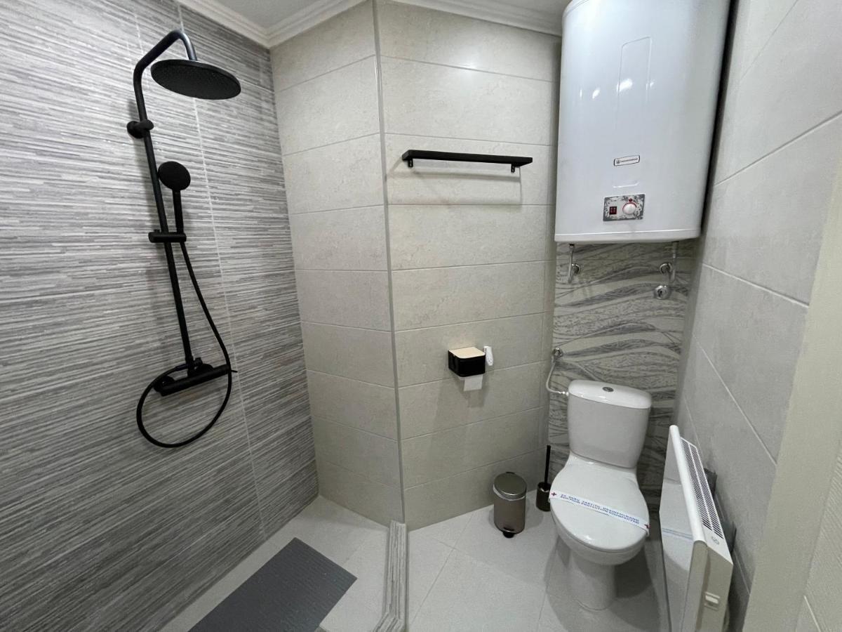 Apartments Tema ซอมโบร์ ภายนอก รูปภาพ