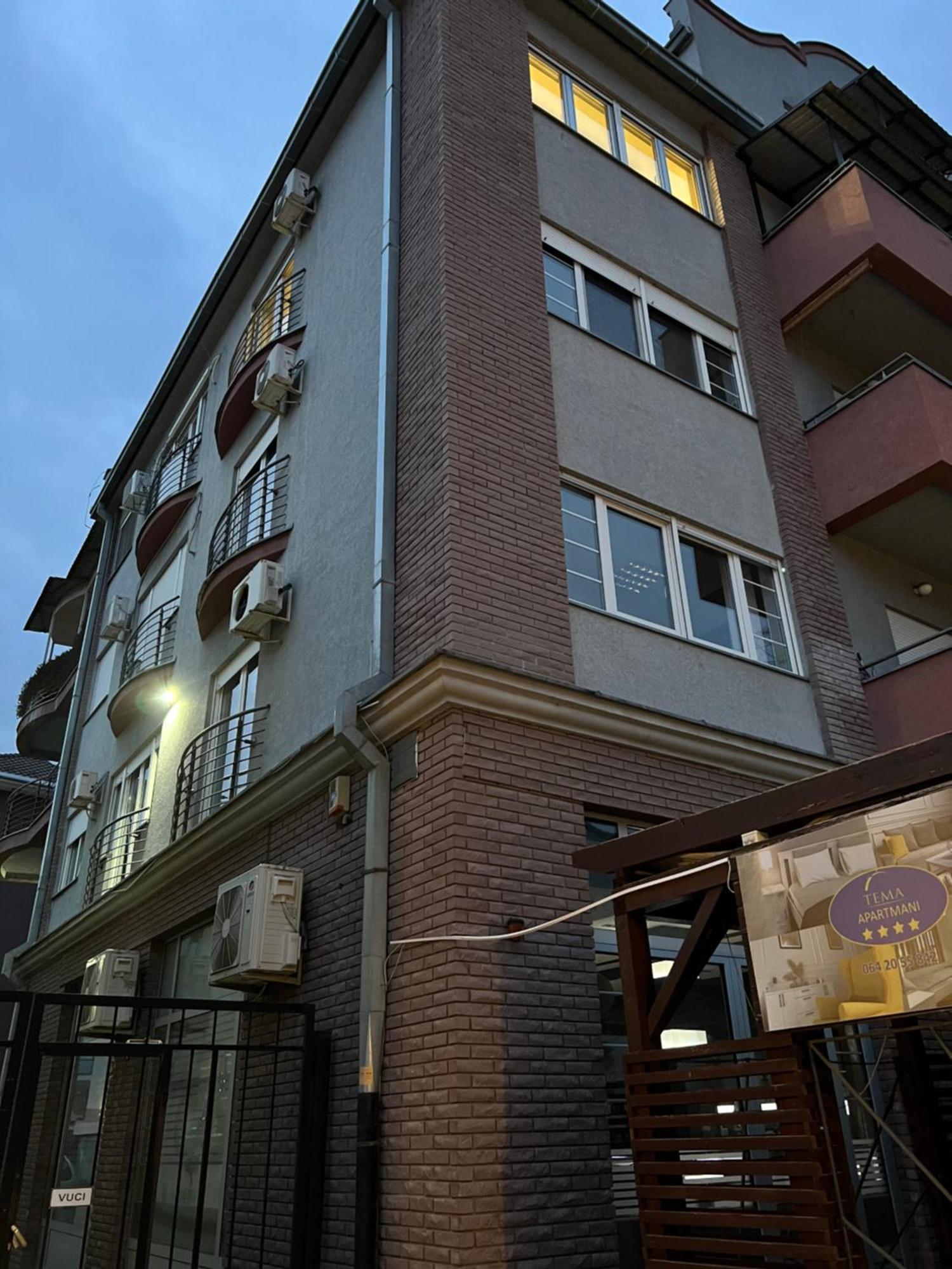 Apartments Tema ซอมโบร์ ภายนอก รูปภาพ
